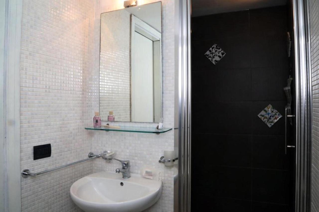 La Scalinata Home Apartment Caltagirone Buitenkant foto